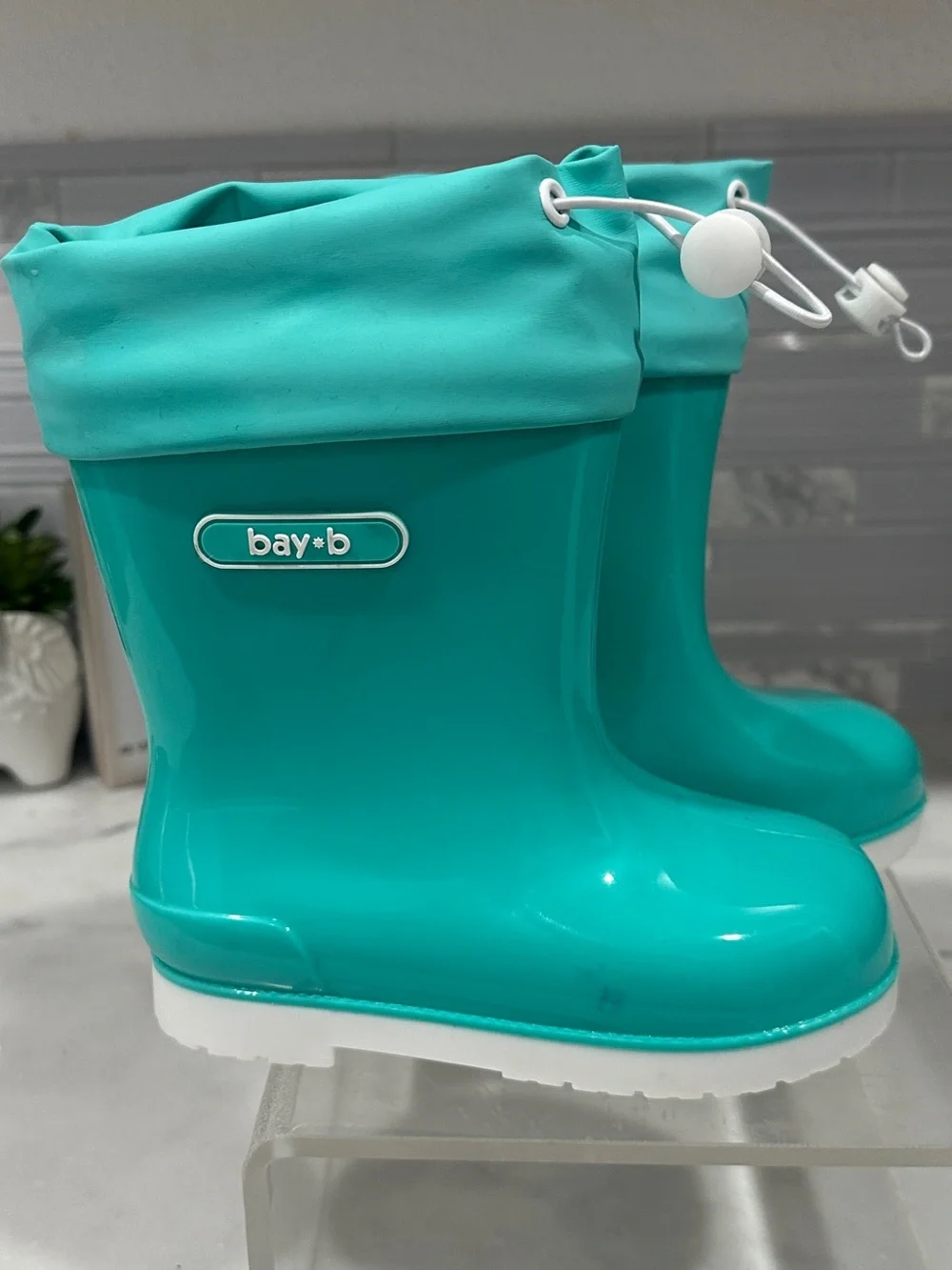 bay•b Bright Turquoise Children’s Rain Boots – Size 10